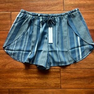 NWT Revolve Three Eighty Two Emerson Wrap Shorts lipari Size M